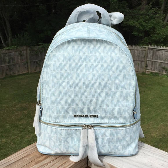 Michael Kors Handbags - 🎊BestInBags HP 11/30/18🎊 Michael Kors Backpack